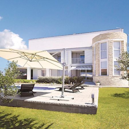 5 Bedroom Amazing Home In Debeljak Dış mekan fotoğraf