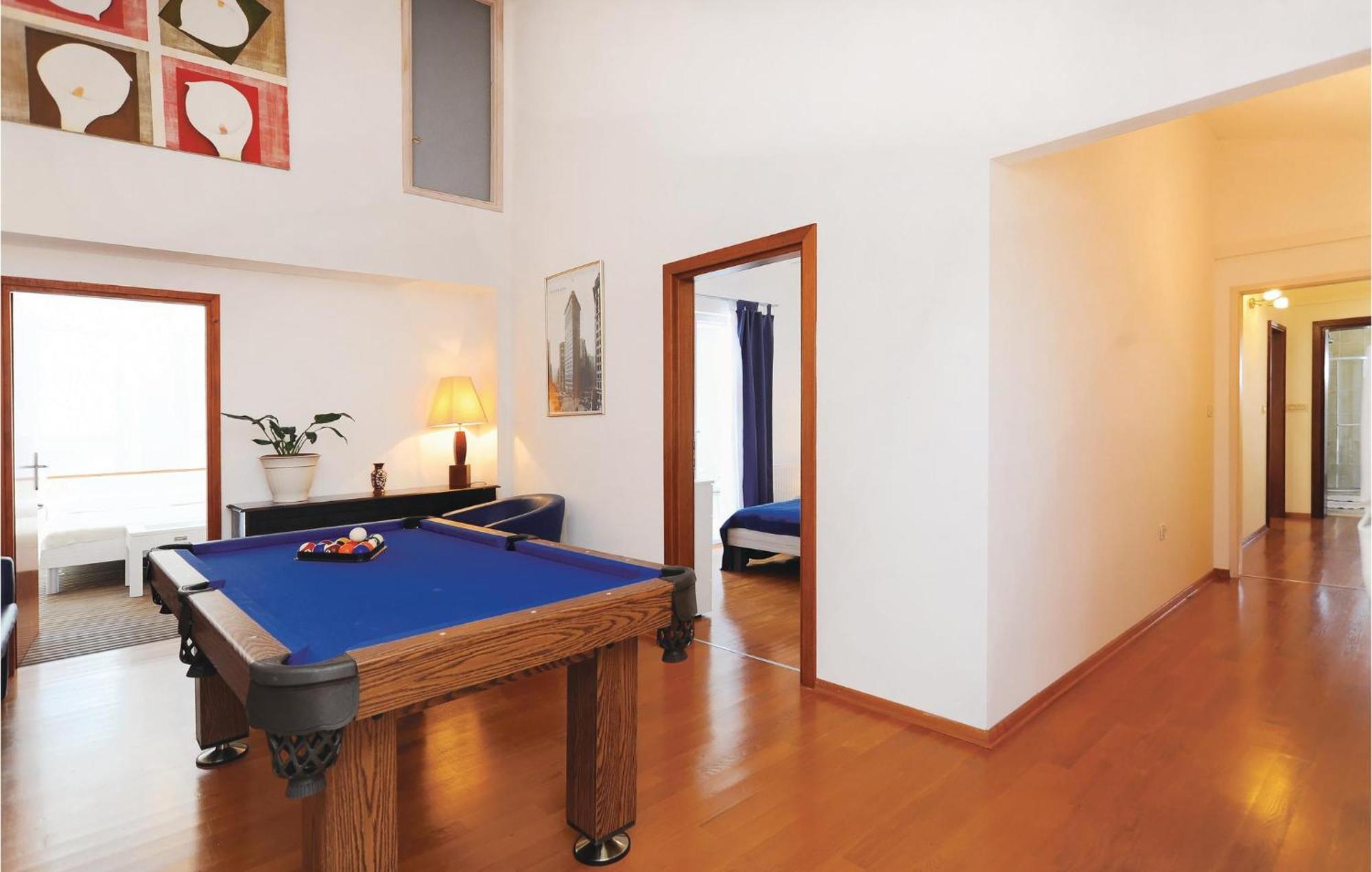 5 Bedroom Amazing Home In Debeljak Dış mekan fotoğraf